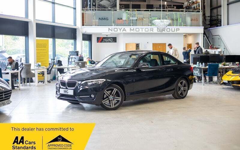 Black Used 2015 BMW 220 Sport Line Coupe | £10,299 (Good price) - Image 1/4