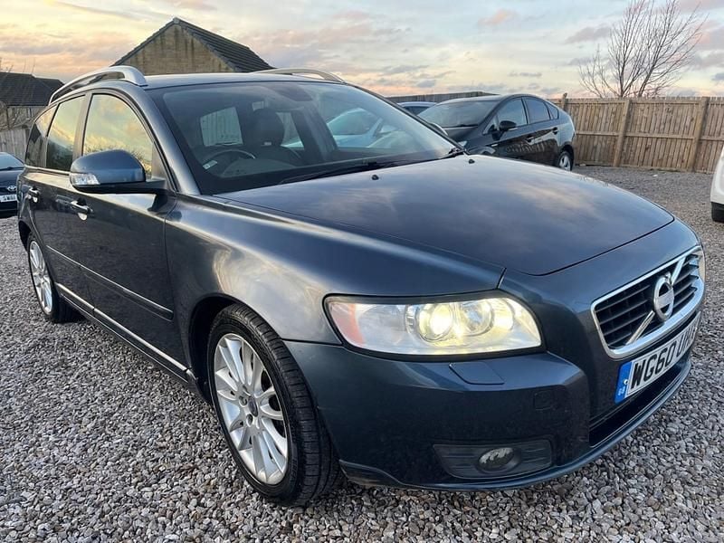 Used Volvo V50 SE Lux 150 HP (110 kW) 2011 Blue Estate