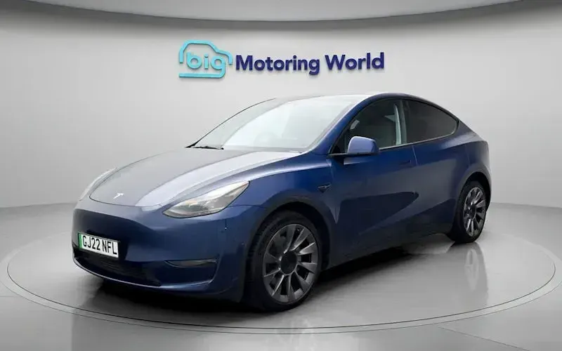 Used Tesla Model Y Long Range AWD 286 kW (389 HP) 2025 SUV