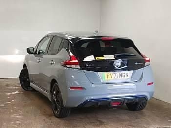 Used Nissan Leaf N-Connecta 159 kW (217 HP) 2021 Grey Hatchback