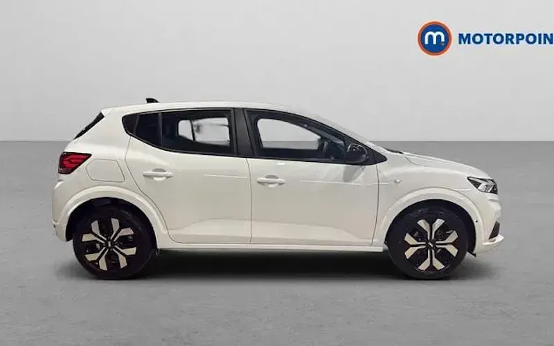 Used Dacia Sandero Journey 91 HP (66 kW) 2025 White Hatchback