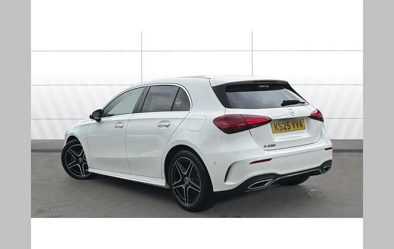 Used Mercedes A200 Executive 161 HP (118 kW) 2025 White Hatchback