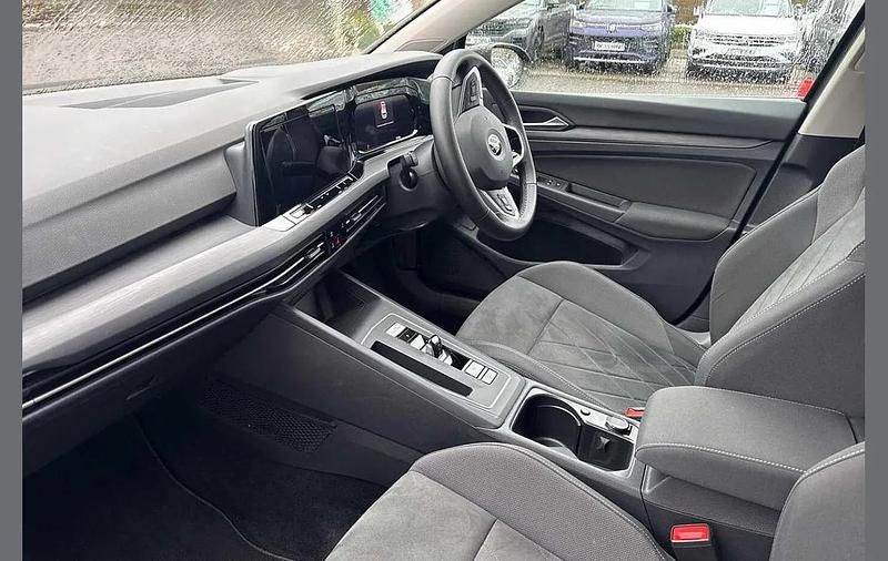 Used VW Golf VIII Style 147 HP (108 kW) 2021 Grey Hatchback