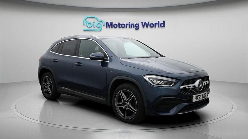 Used Mercedes GLA250 Exclusive 259 HP (190 kW) 2021 Blue SUV