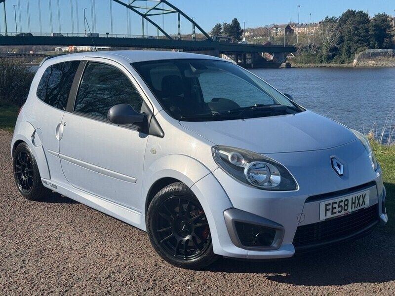 Grey Used 2008 Renault Twingo Hatchback | £3,999 (A bit pricey) - Image 1/4