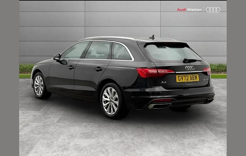 Used Audi A4 Comfort 147 HP (108 kW) 2022 Black Estate