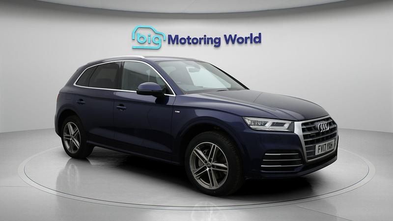 Used 2017 Audi Q5 S-Line SUV | £17,800 (Fair price) - Image 1/4