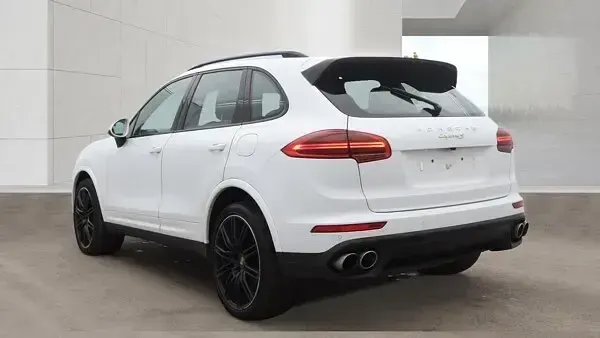 Used Porsche Cayenne S E-Hybrid 2016 White SUV