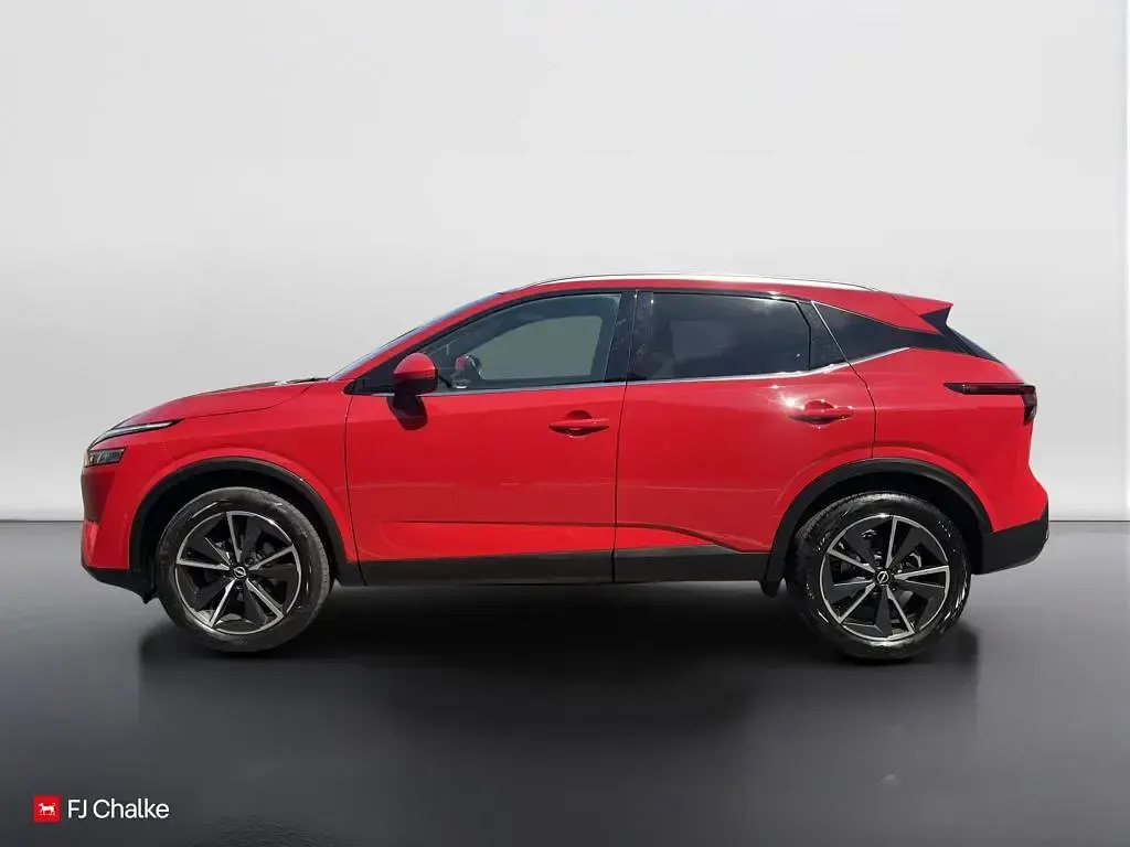Used Nissan Qashqai 360º 2023 Red SUV