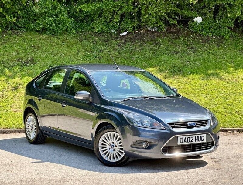 Grey Used 2010 Ford Focus Titanium Hatchback | £1,290 (Super price) - Image 1/4
