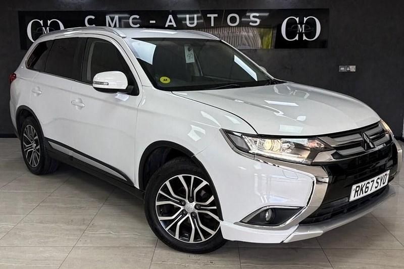 White Used 2017 Mitsubishi Outlander SUV | £11,790 (Fair price) - Image 1/1