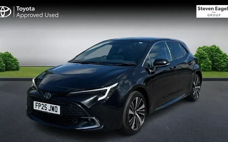 Used Toyota Corolla Design 140 HP (102 kW) 2026 Hatchback