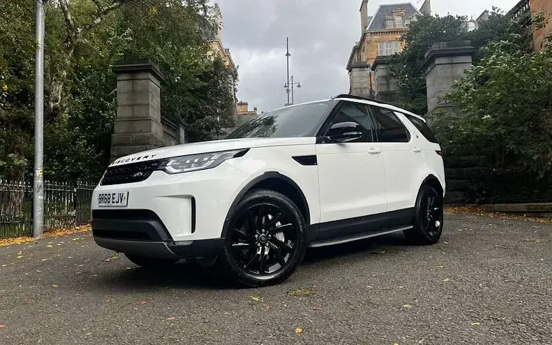 Used Land Rover Discovery 5 HSE 306 HP (225 kW) 2019 SUV