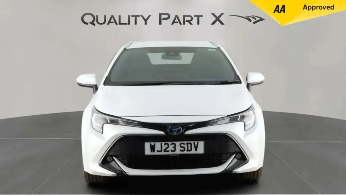 Usado Toyota Corolla 140 CV (102 kW) 2023 Blanco Familiar