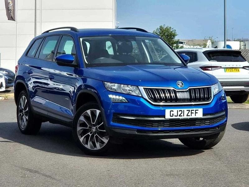 Race blue Used 2021 Skoda Kodiaq SE Drive SUV | £23,995 (Fair price) - Image 1/4