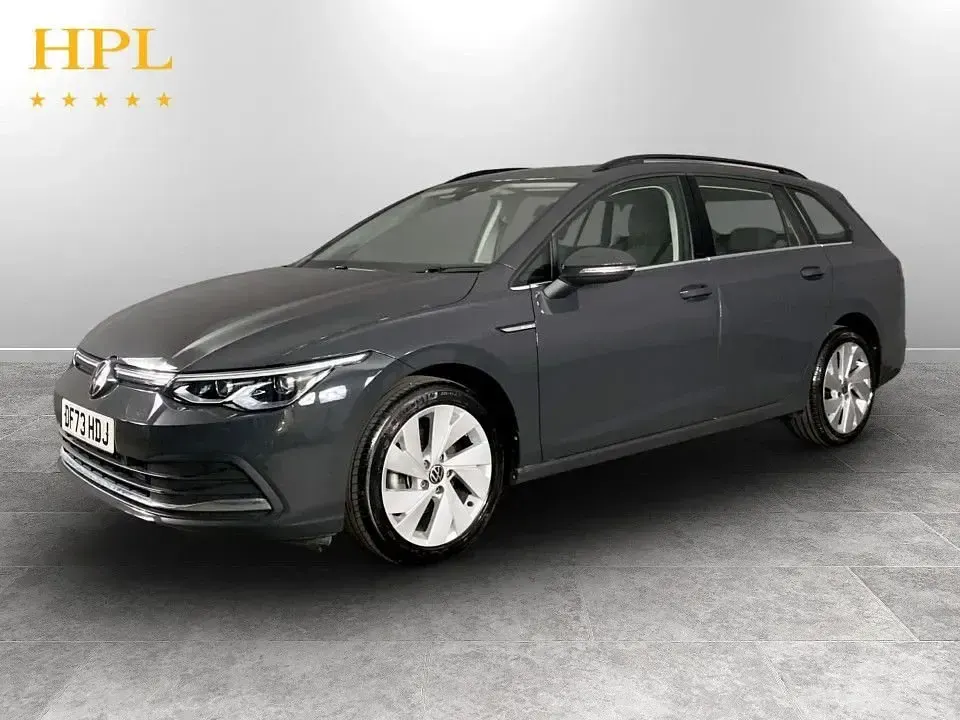 Used VW Golf VIII Style 130 HP (95 kW) 2023 Grey Estate