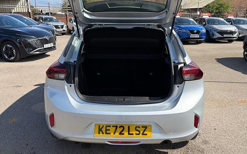 Second-hand Vauxhall Corsa Design Edition 75 CP (55 kW) 2023 Gri Hatchback