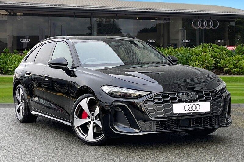 Black New 2025 Audi A5 Comfort Coupe | £52,475 (Fair price) - Image 1/4
