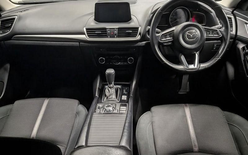 Used Mazda 3 120 HP (88 kW) 2018 Hatchback