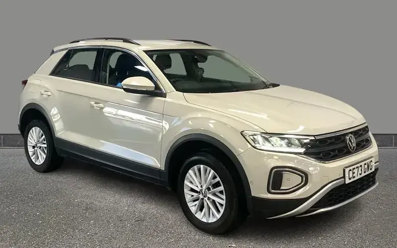 Used VW T-Roc Life 150 HP (110 kW) 2025 SUV