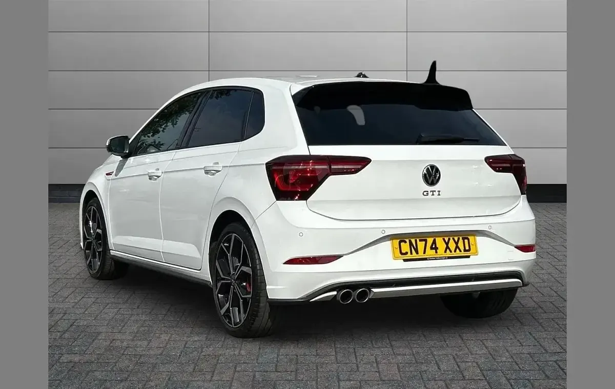 Used VW Polo GTI 207 HP (152 kW) 2024 White Hatchback
