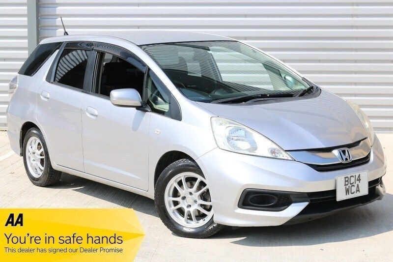 Silver Used 2014 Honda Jazz Hatchback | £5,995 (Good price) - Image 1/2