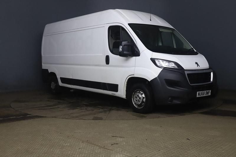 White Used 2018 Peugeot Boxer Van | £3,695 (Super price) - Image 1/4