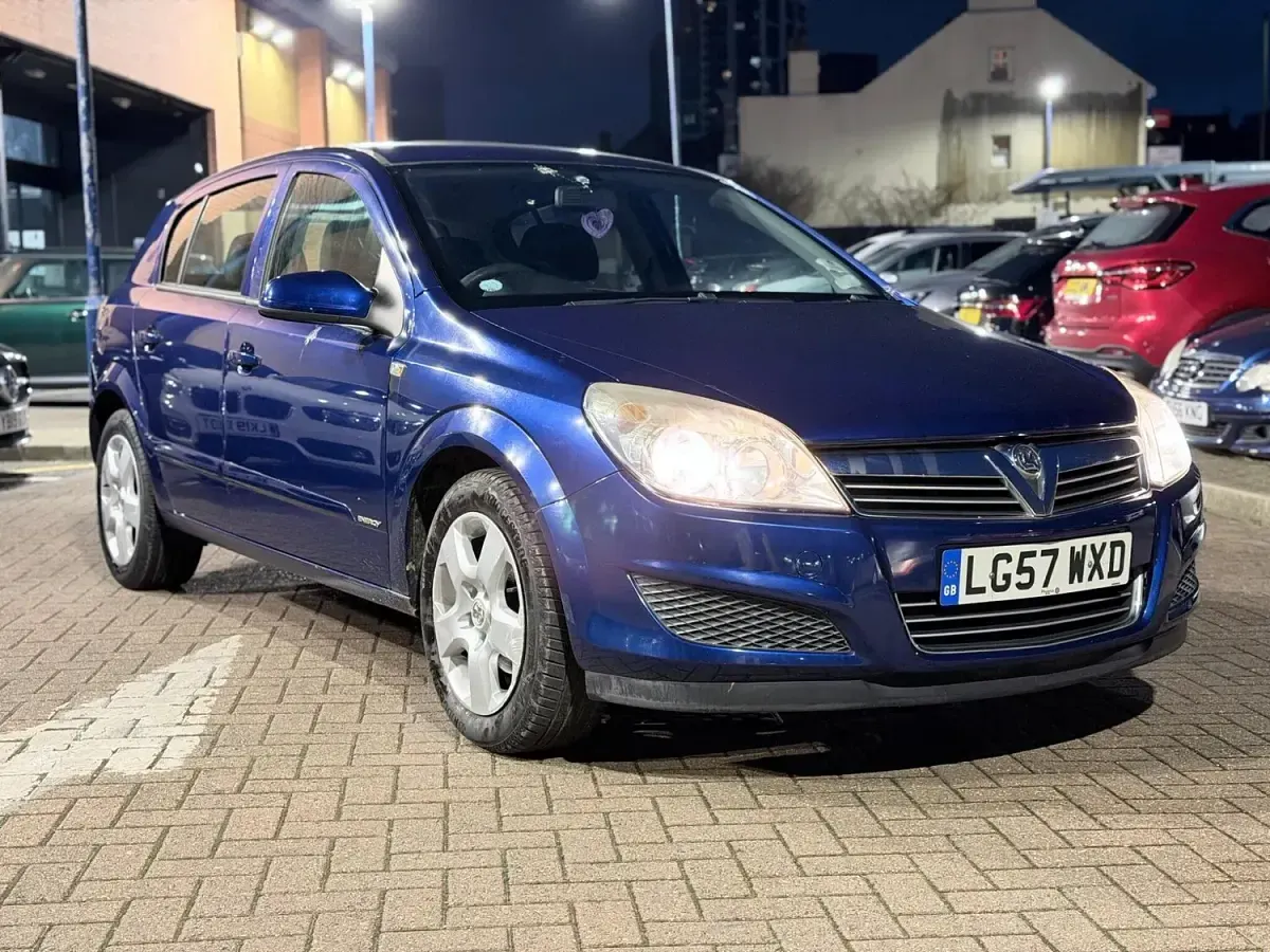 Used Vauxhall Astra 140 HP (102 kW) 2007 Blue Hatchback
