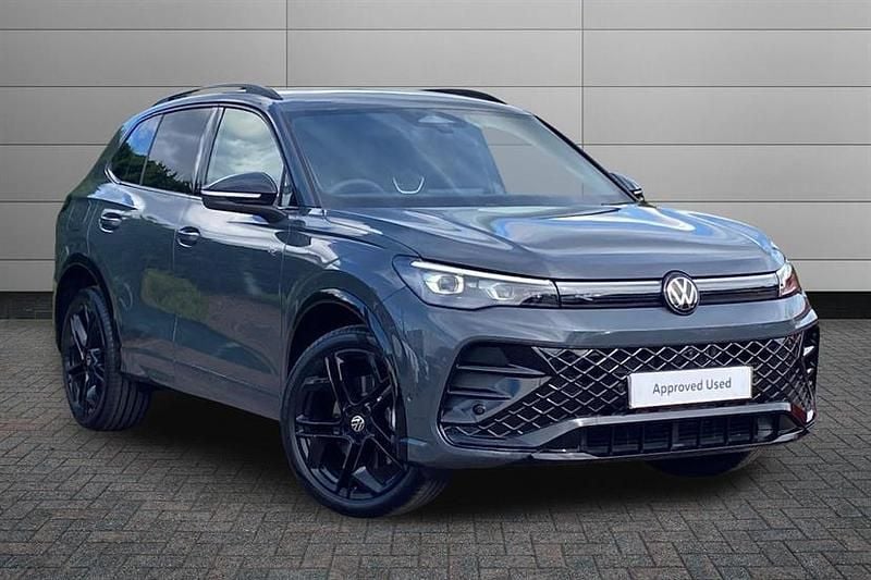 Dolphin grey New 2025 VW Tiguan Black Edition SUV | £49,095 (Expensive) - Image 1/4