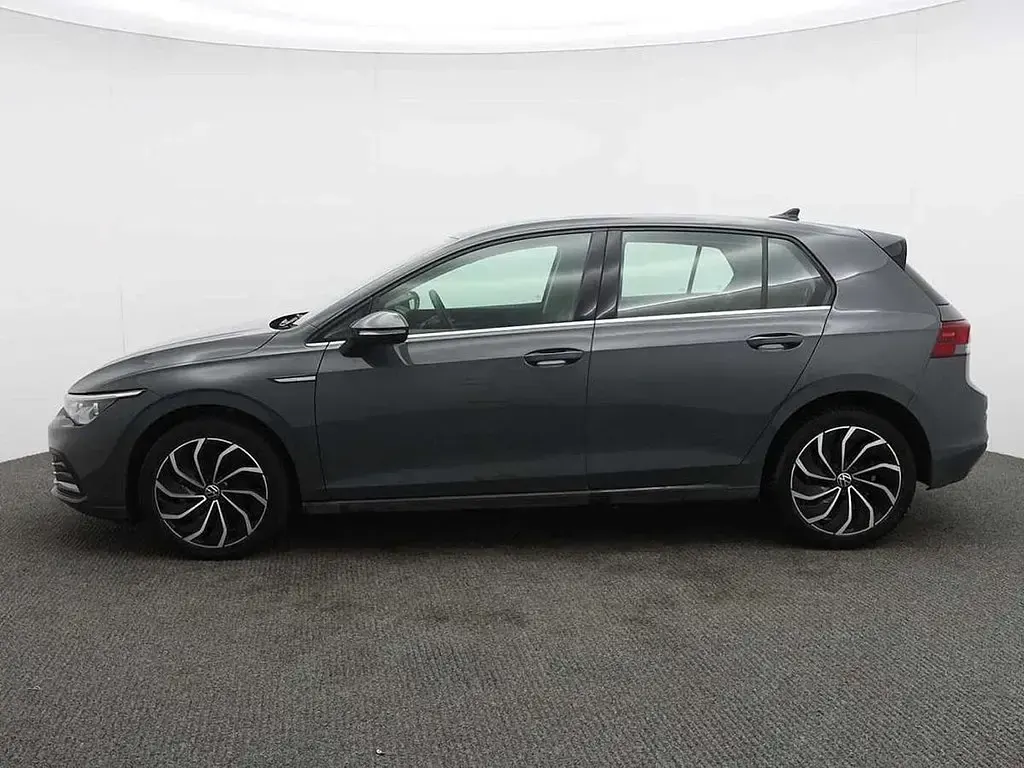 Used VW Golf VIII Style 150 HP (110 kW) 2023 Grey Hatchback