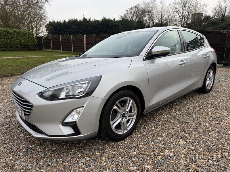 Silver Used 2019 Ford Focus Zetec Hatchback | £5,950 - Image 1/3