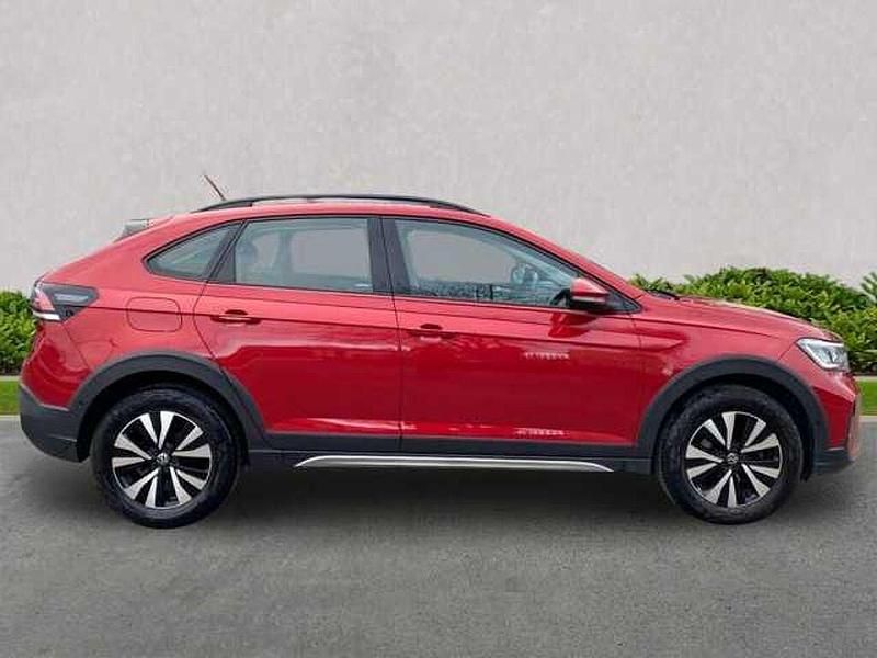 Used VW Taigo Life 110 HP (80 kW) 2023 Red SUV