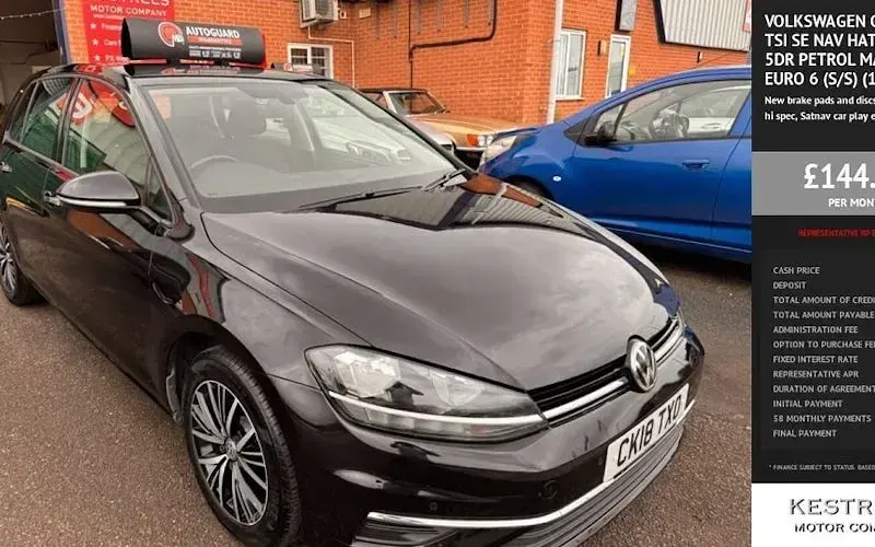 Used VW Golf VII SE 125 HP (91 kW) 2018 Hatchback
