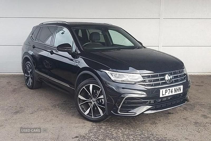 Black Used 2025 VW Tiguan Allspace R-line SUV | £34,995 - Image 1/1
