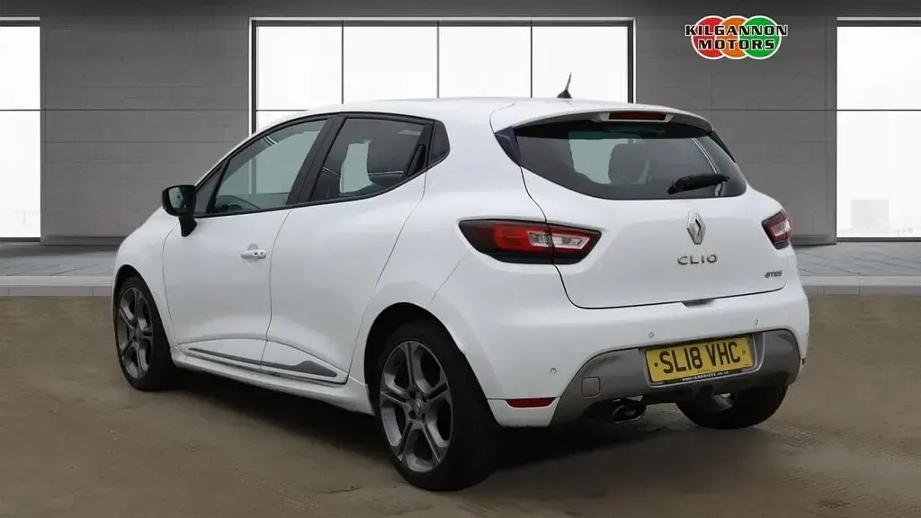 Used Renault Clio GT-Line 90 HP (66 kW) 2018 White Hatchback