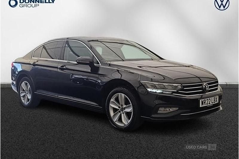 Used 2022 VW Passat SE Estate | £18,285 (Fair price) - Image 1/1