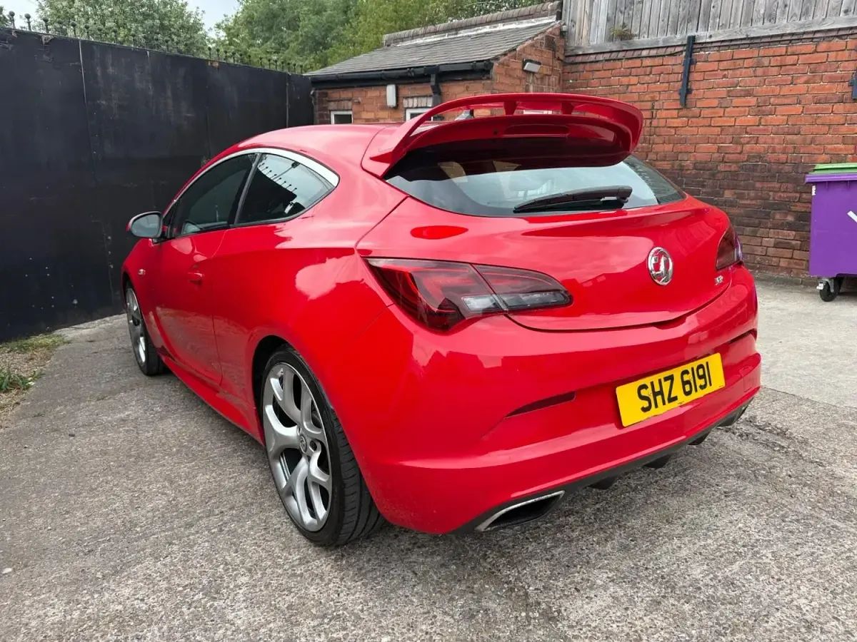 Used Vauxhall Astra GTC S 2014 Red Hatchback