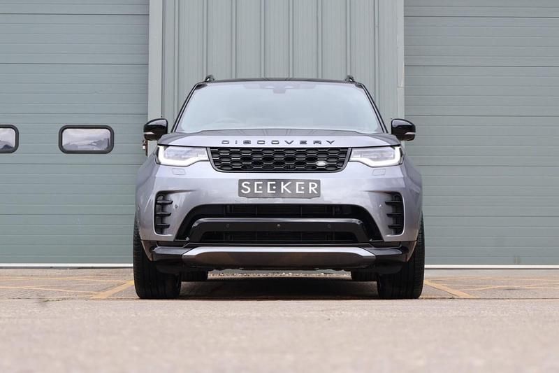 New Land Rover Discovery 5 HSE Dynamic 2025 Grey SUV
