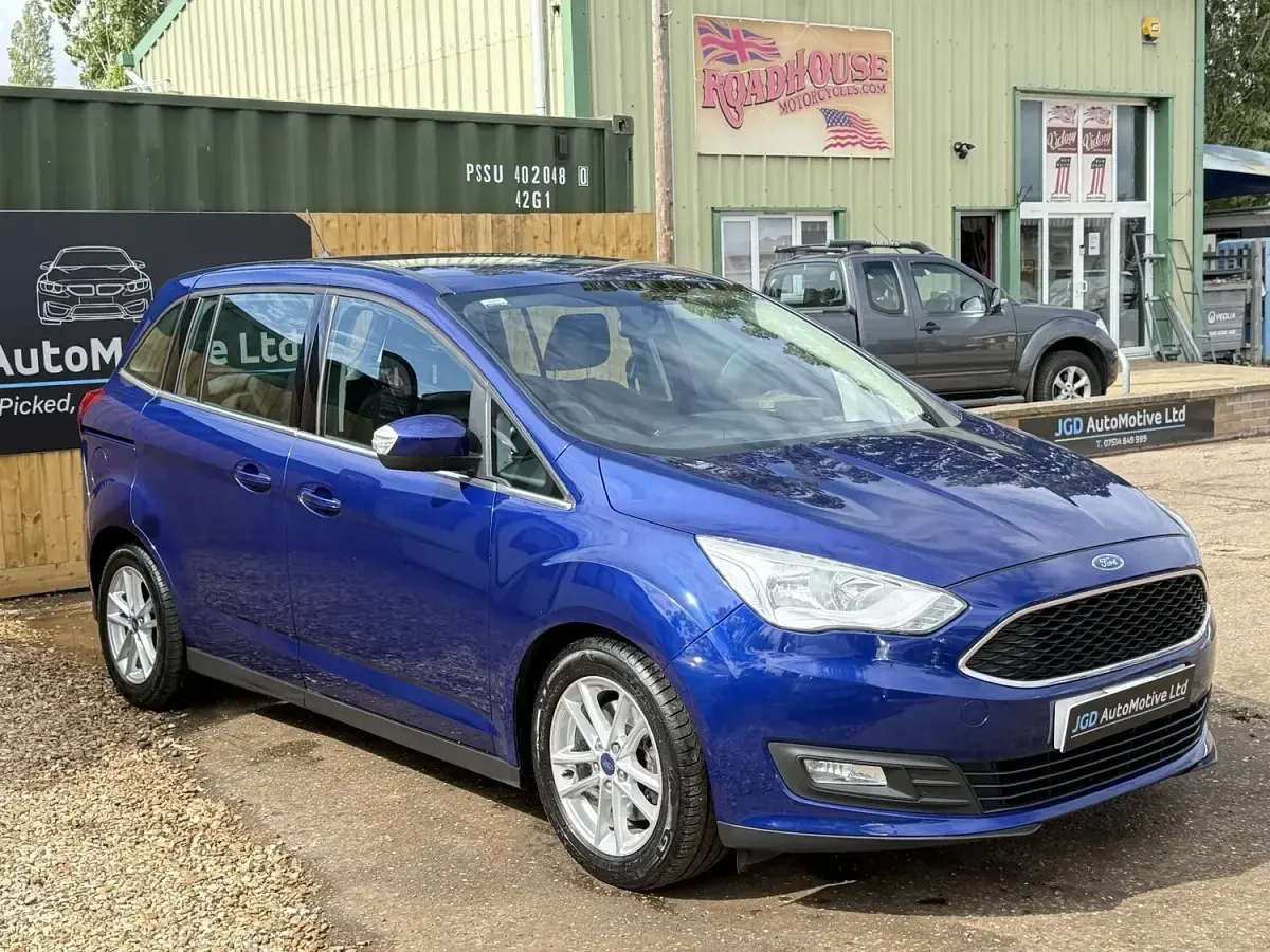 Used Ford Grand C-Max Zetec 125 HP (91 kW) 2017 Blue MPV