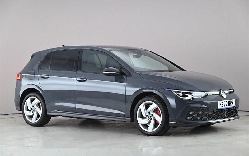 Second-hand VW Golf VIII GTE 245 CP (180 kW) 2024 Hatchback