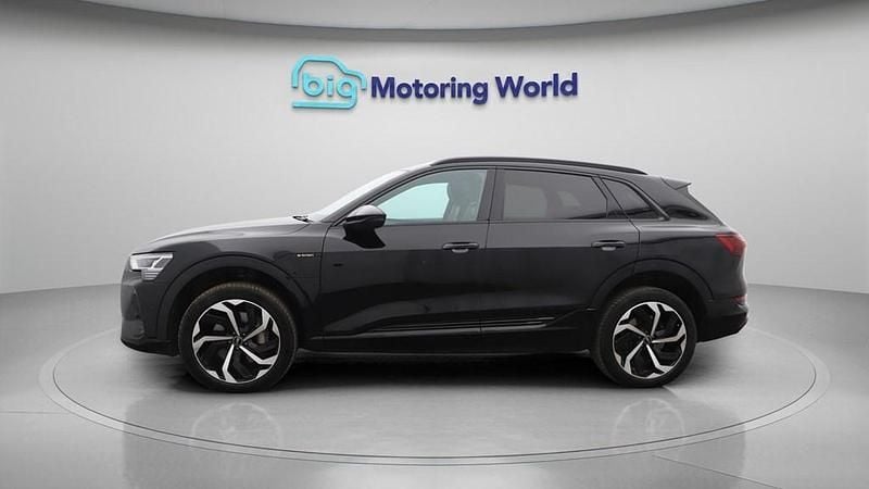 Used Audi e-tron Black Edition 11 kW (15 HP) 2022 SUV
