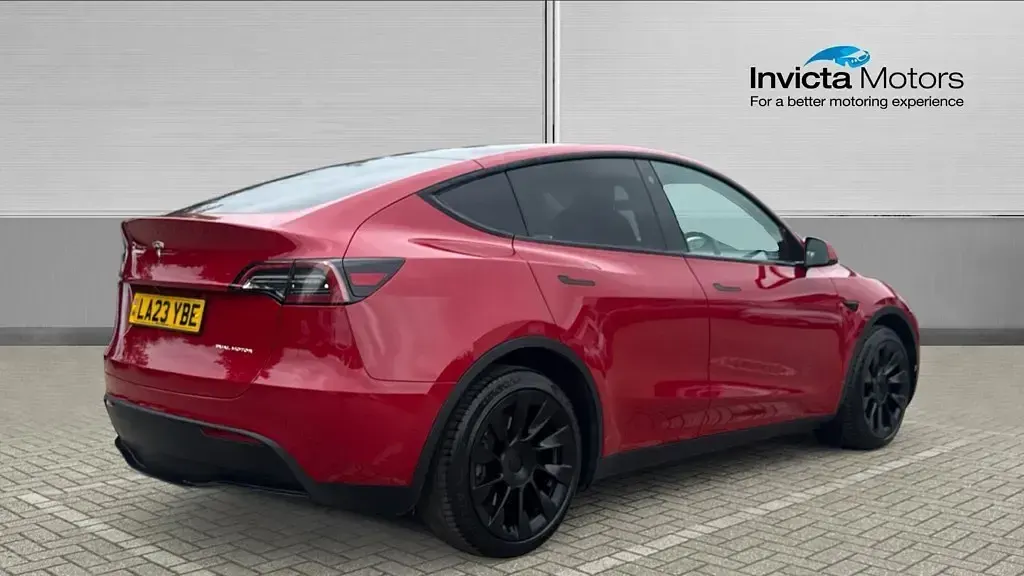 Used Tesla Model Y Long Range AWD 378 kW (514 HP) 2023 SUV