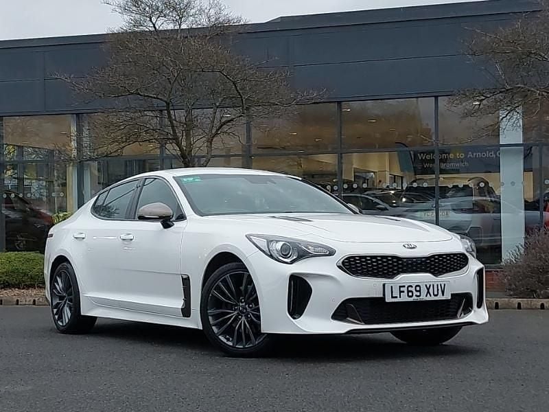 Used Kia Stinger GT-Line 197 HP (144 kW) 2019 White Hatchback