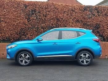 Używany MG ZS Excite 106 KM (77 kW) 2024 Niebieski SUV