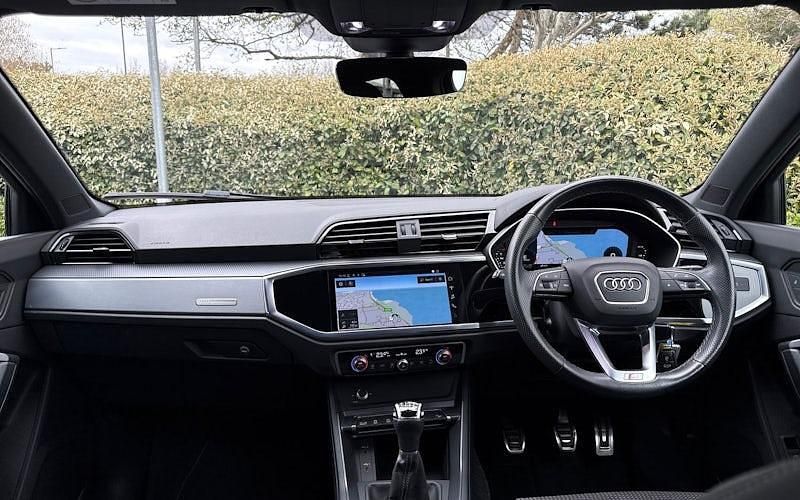 Used Audi Q3 S-Line 150 HP (110 kW) 2023 SUV