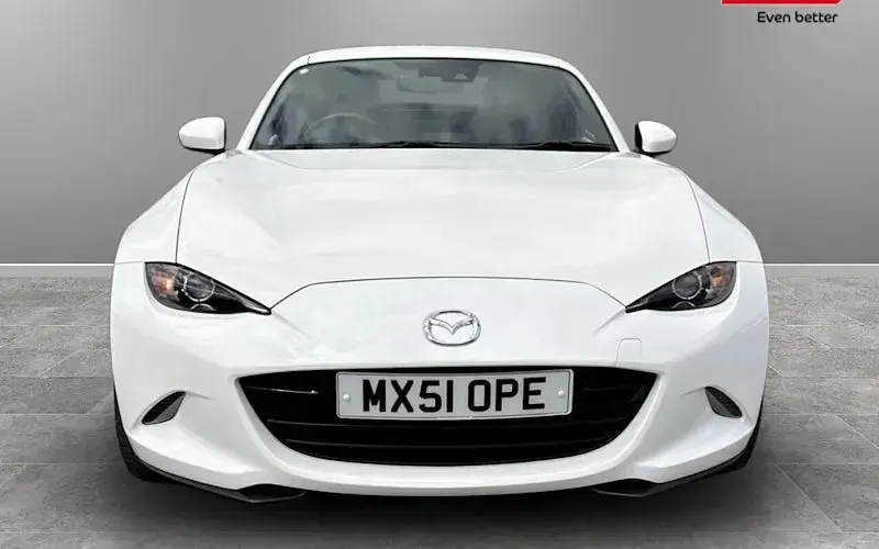 Begagnad Mazda MX5 Inclusive 184 HK (135 kW) 2019 Cab