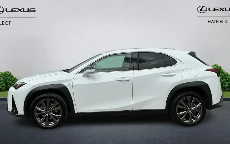 Used Lexus UX Sport Design Packet 184 HP (135 kW) 2023 White SUV