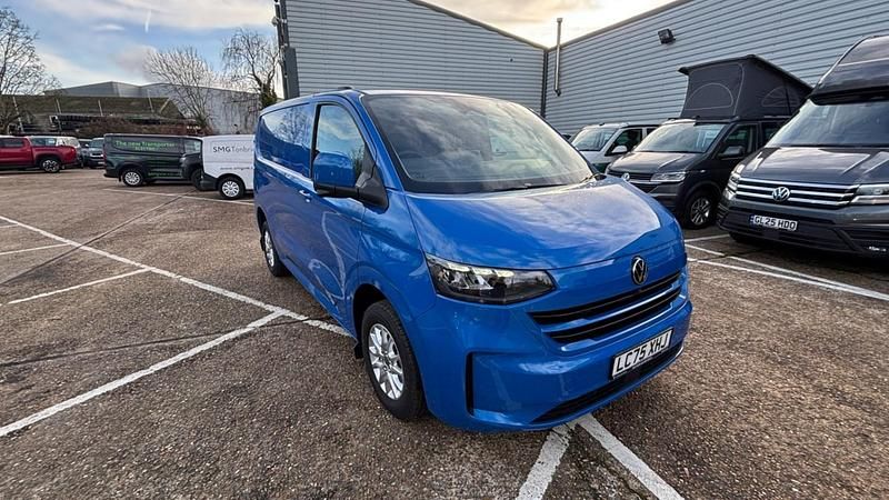 New VW Transporter Pro 110 HP (80 kW) 2025 Blue Van