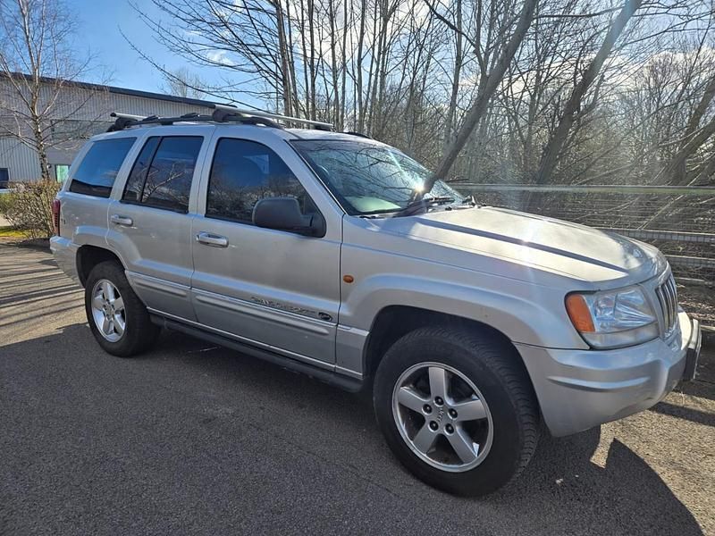 Used Jeep Grand Cherokee Overland 163 HP (119 kW) 2003 Silver SUV