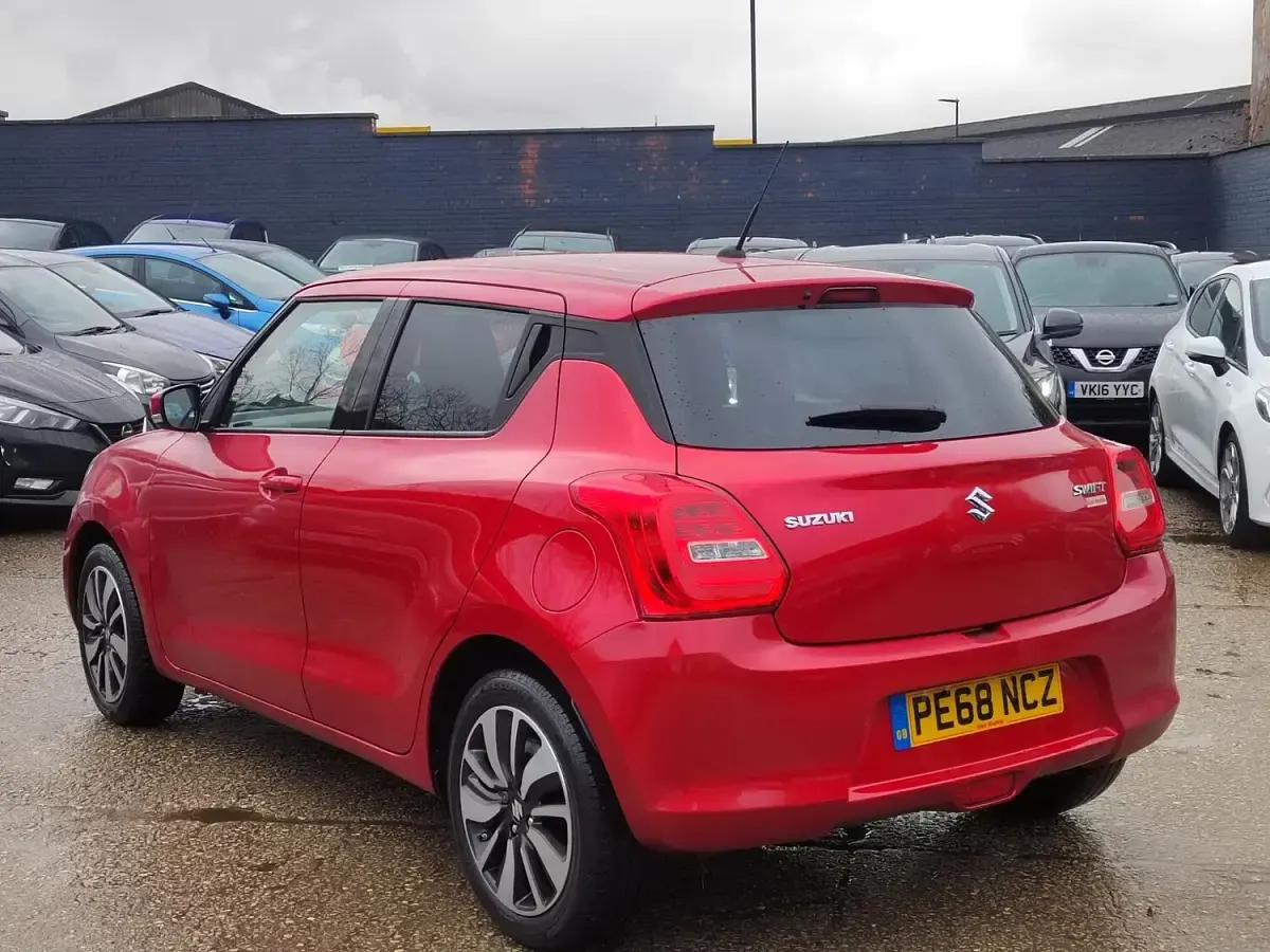 Used Suzuki Swift SZ5 109 HP (80 kW) 2018 Red Hatchback